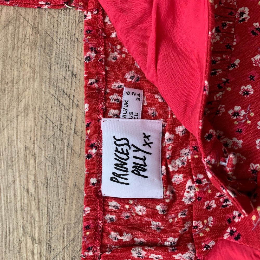 Shah Set Red NWOT